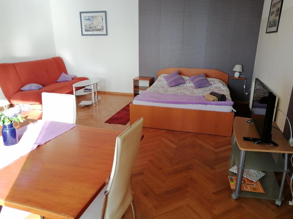 Guesthouse Sava Slavonski Brod Eksteriør bilde